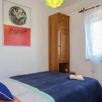 Popara By Interhome *